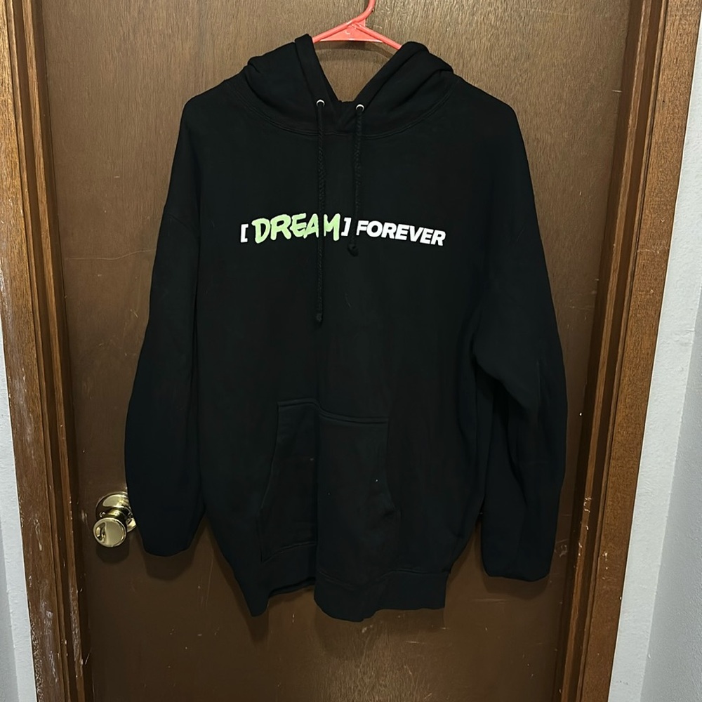 EUC Play Forever Hoodie Size Large -Dream Forever-
